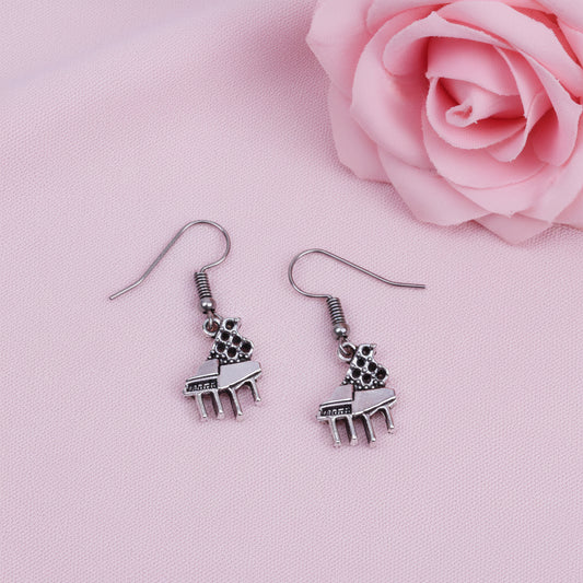 Harmony charm dangler earrings (Silver)