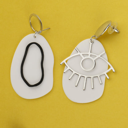 Mystic vision dangler earrings (Silver)