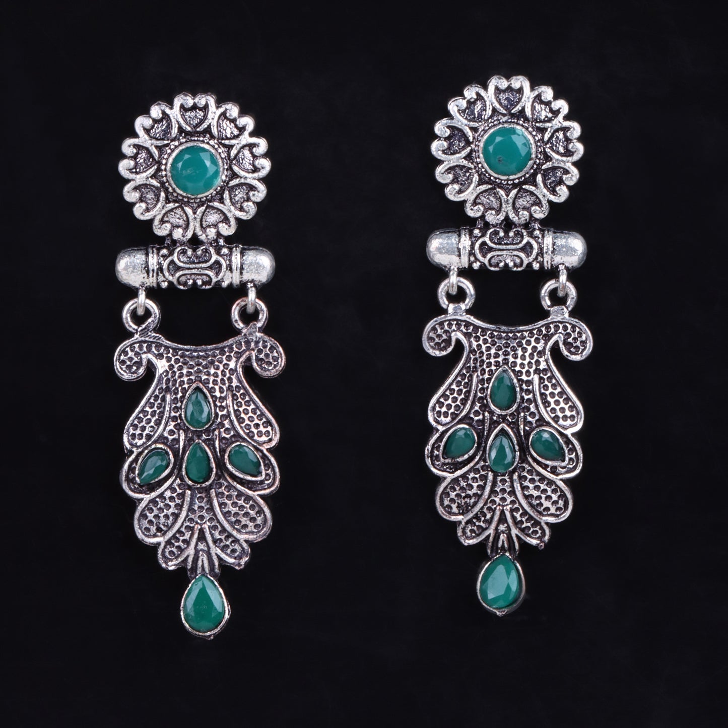 Green Stone Studded Rajwada Style Oxidised Earrings