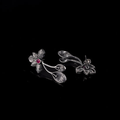 Red Stone Studded Flower Shaped Intricate Oxidised Earrings