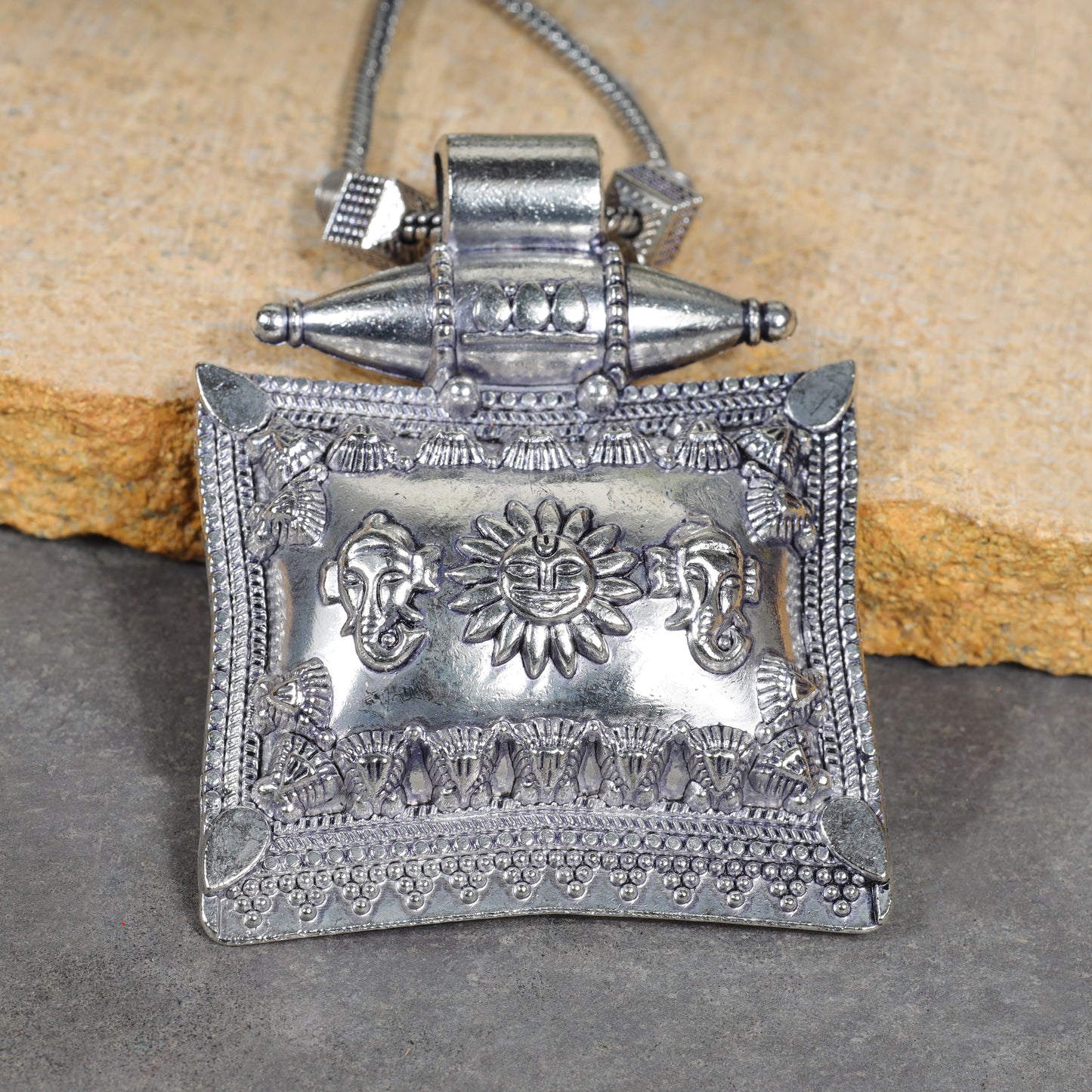 Surya & Ganesha Motif Pendent Chain Set