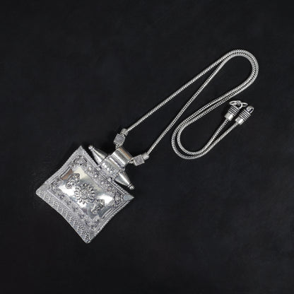 Surya & Ganesha Motif Pendent Chain Set