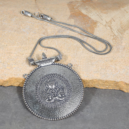Goddess Pendent Chain Set