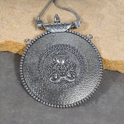 Goddess Pendent Chain Set