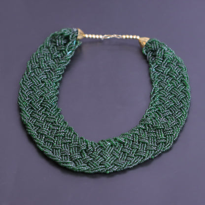 The Beauteous Braided Criss-Cross Beaded Neckpiece (Green)