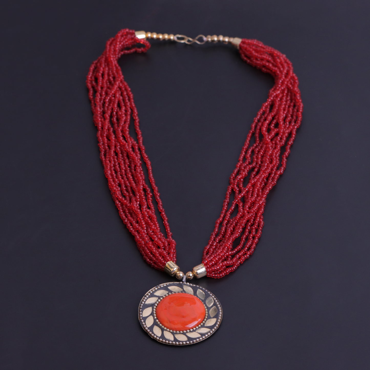 The Timeless Elegance- Beautiful Beaded Neckpiece (Red)