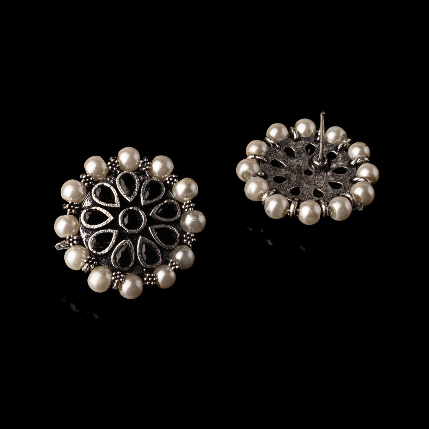 Stylish Brass Piped Neckpiece With Earrings Embellished With Black Stone And Pearls
